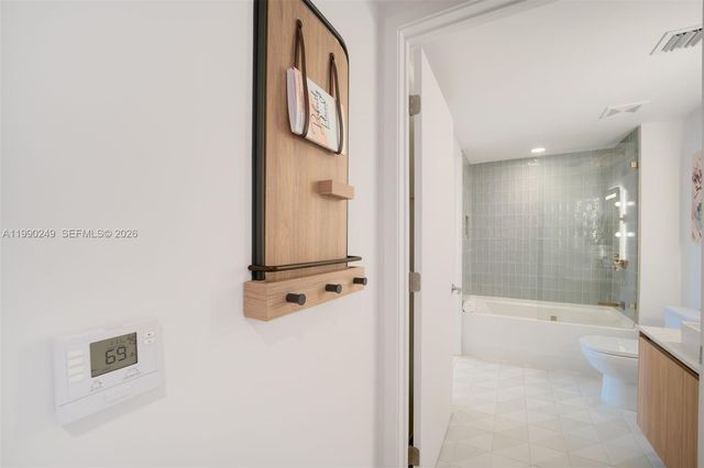 159 NE 6th St 2607, Miami, FL 33132