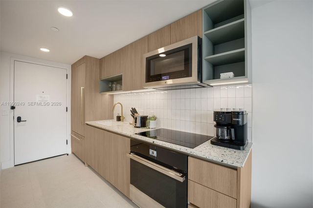 159 NE 6th St 2607, Miami, FL 33132