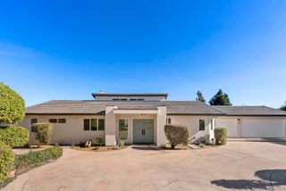 7875 Bellakaren Pl, La Jolla, CA 92037