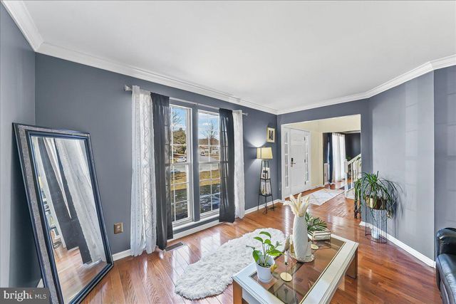 9 CORALBERRY DR, Newark, DE 19702