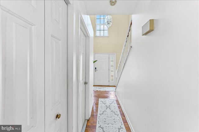 9 CORALBERRY DR, Newark, DE 19702