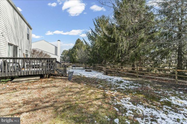 9 CORALBERRY DR, Newark, DE 19702