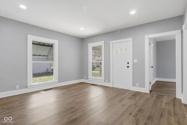 631 N Spring Street, Greenfield, IN 46140