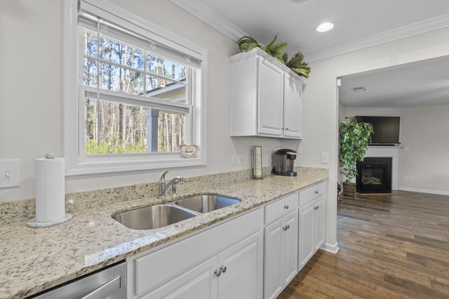 110 Ridge Circle Drive, Camden, SC 29020