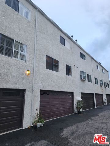 9344 Via Crema, Burbank, CA 91504