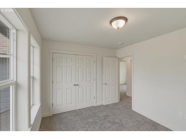 371 E 2ND Ave, Junction City, OR 97448