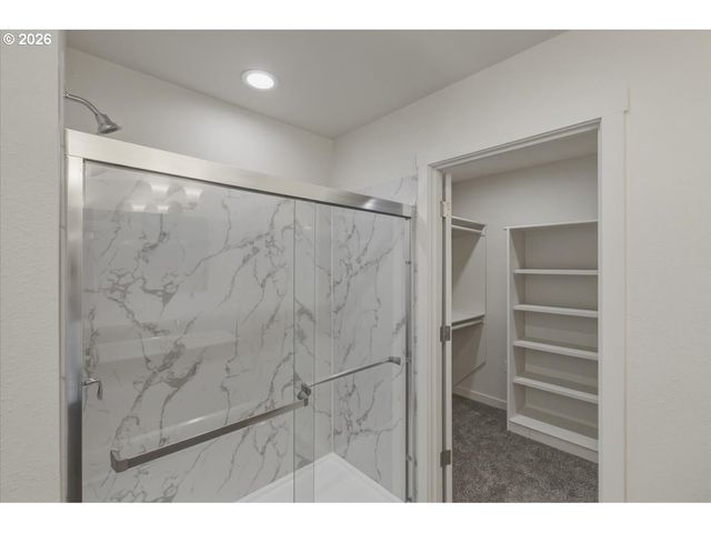 371 E 2ND Ave, Junction City, OR 97448