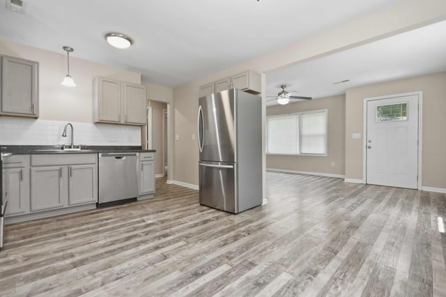 970 Swift Drive, Clarksville, TN 37040