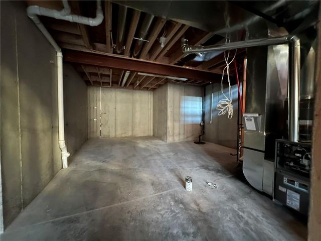 15373 W 173rd Terrace, Olathe, KS 66062