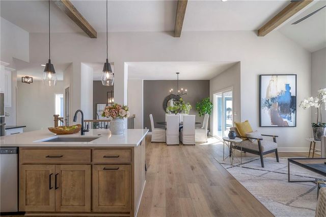 15373 W 173rd Terrace, Olathe, KS 66062