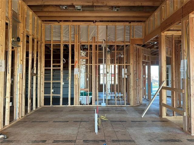 15373 W 173rd Terrace, Olathe, KS 66062