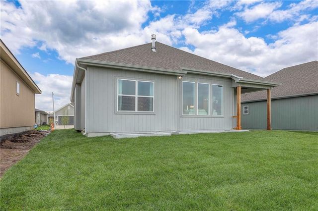 15373 W 173rd Terrace, Olathe, KS 66062