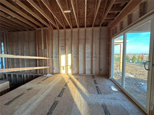 15373 W 173rd Terrace, Olathe, KS 66062