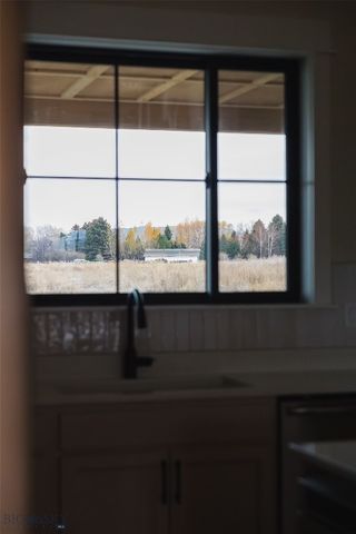 16 Cowen Lane, Bozeman, MT 59718