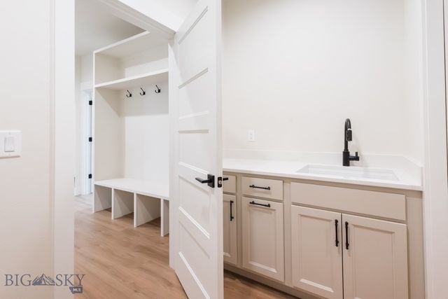 16 Cowen Lane, Bozeman, MT 59718