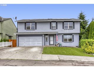 18137 GREY Ave, Sandy, OR 97055