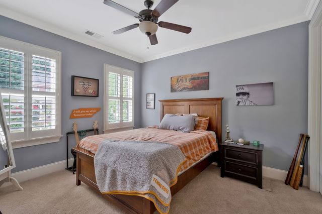 1038 Falling Leaf Cir, Brentwood, TN 37027