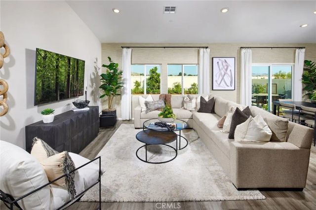 28860 Camino Santiago, Winchester, CA 92596