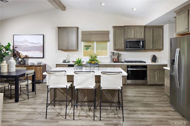 28860 Camino Santiago, Winchester, CA 92596