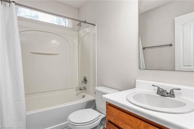 6723 Maize Drive, High Point, NC 27265