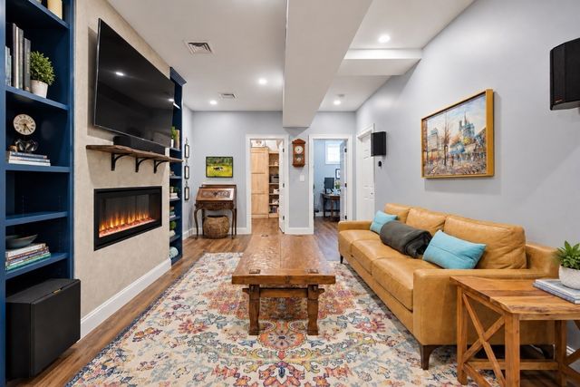 271 Lebanon St, Malden, MA 02148