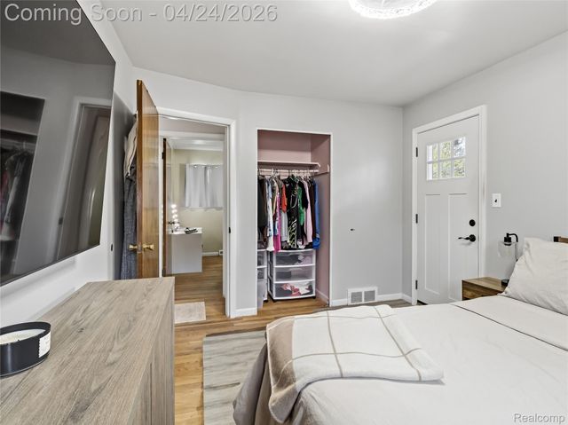 19922 Fox, Redford Charter Township, MI 48240