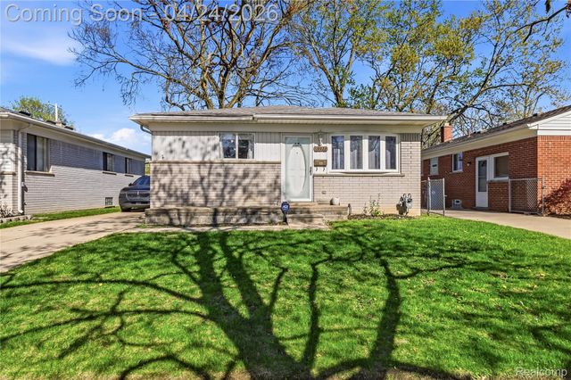 19922 Fox, Redford Charter Township, MI 48240