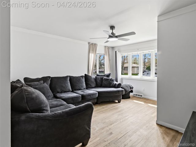 19922 Fox, Redford Charter Township, MI 48240