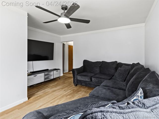 19922 Fox, Redford Charter Township, MI 48240