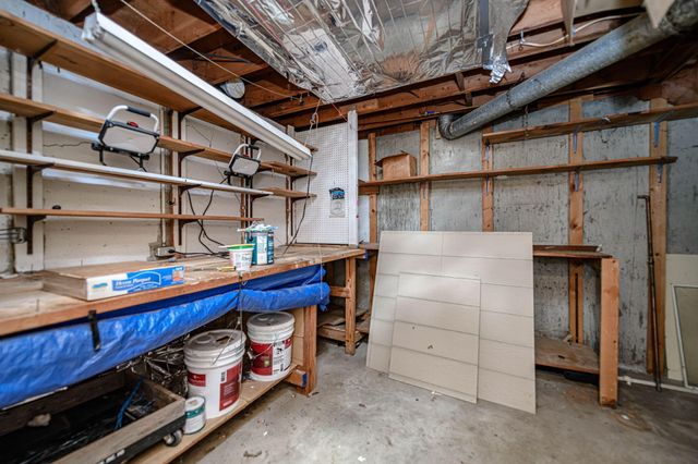 4104 LAMP LN, Columbia, MO 65202