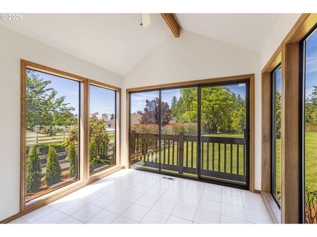 13755 Nw BURTON St, Portland, OR 97229