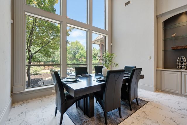 308 Oldenwood Court, Colleyville, TX 76034