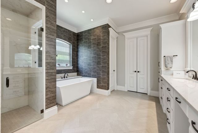 308 Oldenwood Court, Colleyville, TX 76034