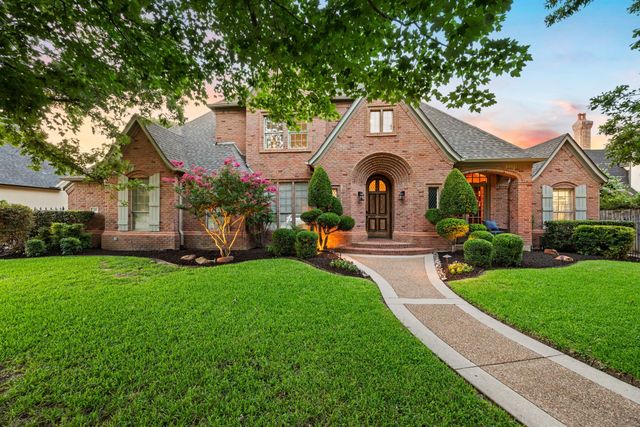 308 Oldenwood Court, Colleyville, TX 76034