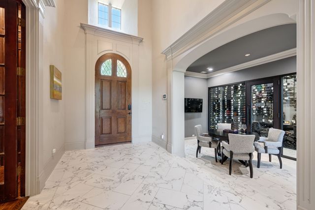 308 Oldenwood Court, Colleyville, TX 76034