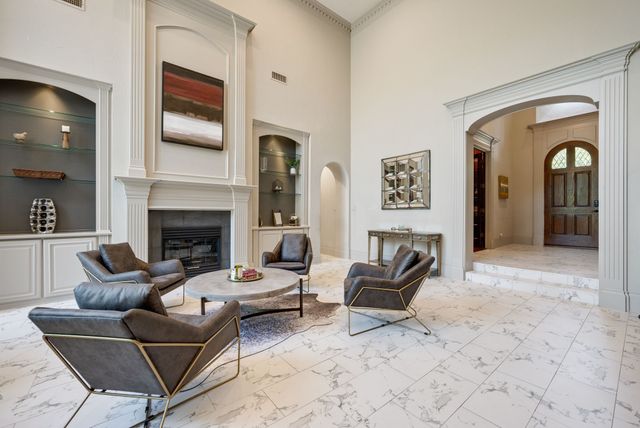 308 Oldenwood Court, Colleyville, TX 76034