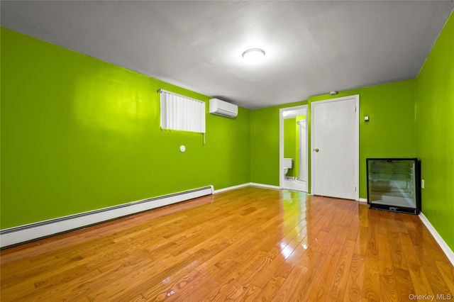 26 conger, Staten Island, NY 10305