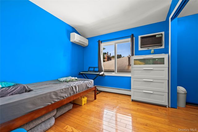 26 conger, Staten Island, NY 10305