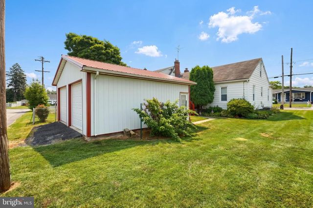 216 LUMBER ST, Littlestown, PA 17340