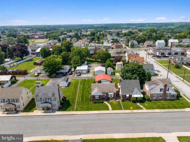 216 LUMBER ST, Littlestown, PA 17340