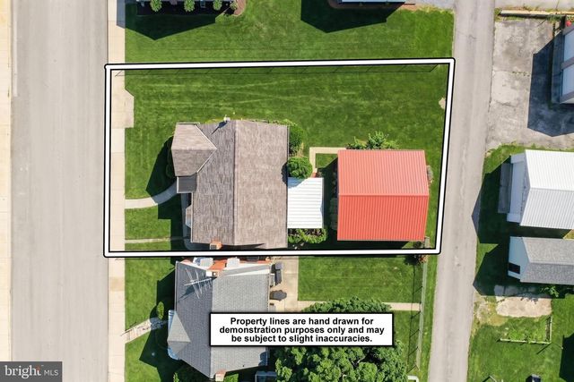 216 LUMBER ST, Littlestown, PA 17340