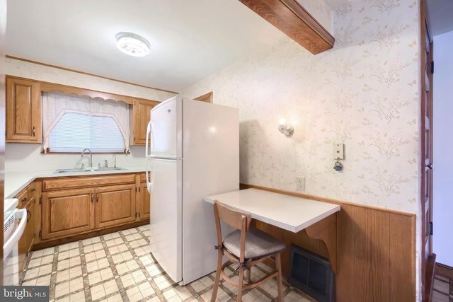 216 LUMBER ST, Littlestown, PA 17340