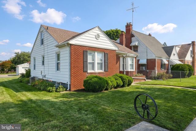 216 LUMBER ST, Littlestown, PA 17340