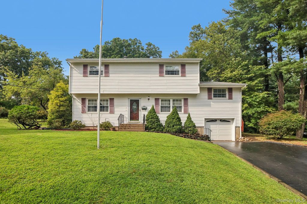 1 Marion Court, New City, NY 10956 — exterior