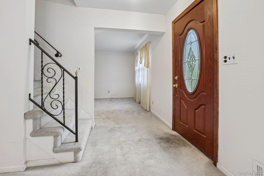 1 Marion Court, New City, NY 10956 — photo 5