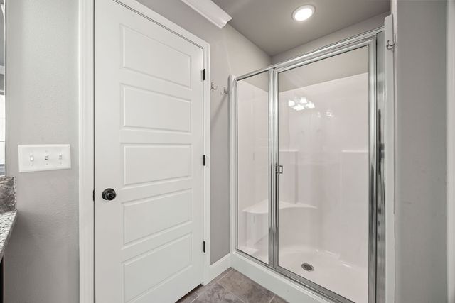 6100 NW McClellen Street, Bentonville, AR 72713