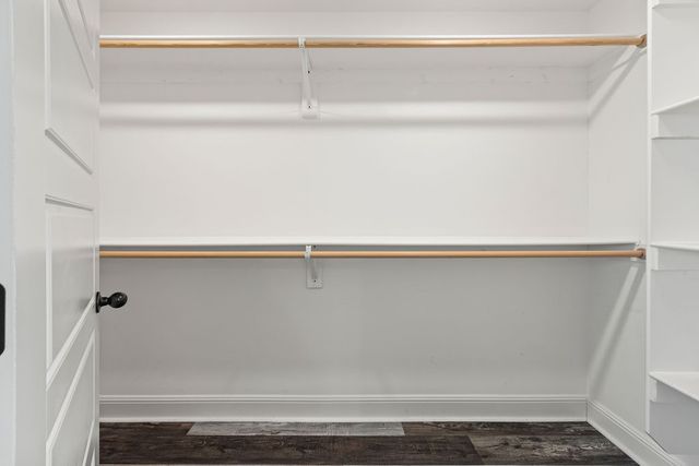 6100 NW McClellen Street, Bentonville, AR 72713