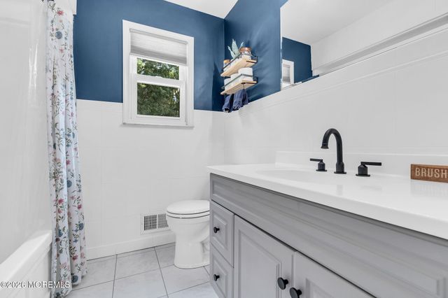45 Croman Court, Hazlet, NJ 07730