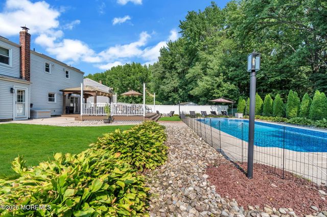 45 Croman Court, Hazlet, NJ 07730