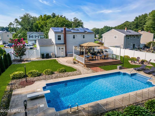 45 Croman Court, Hazlet, NJ 07730